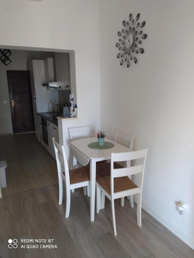 Apartmani Ana Vir Zewnętrze zdjęcie
